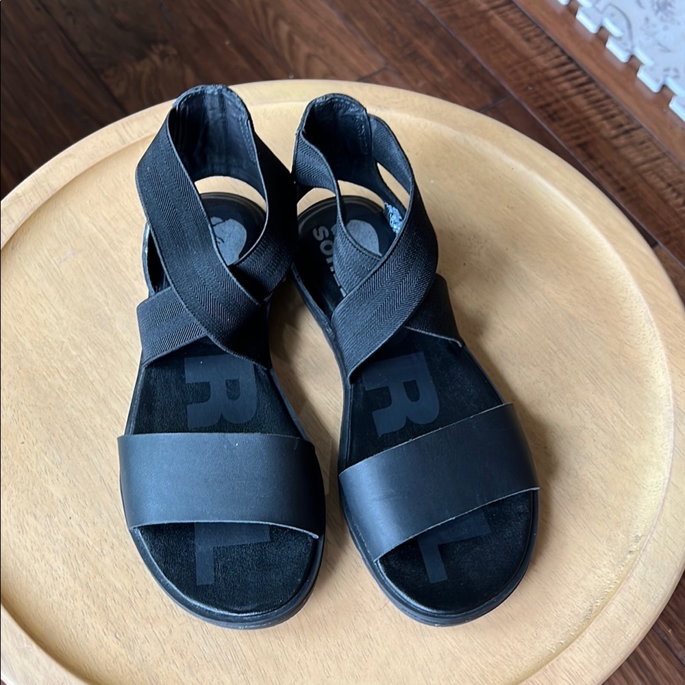 Sorel Ella II Sandals – Size 6 – Black